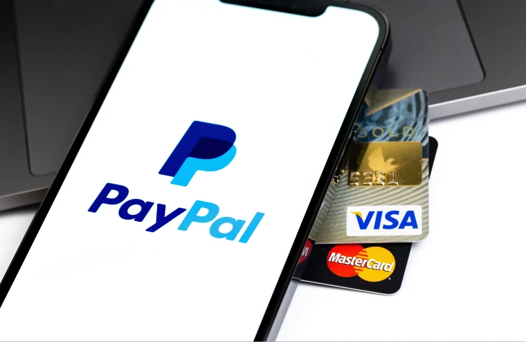 PayPal pay in 3 UK